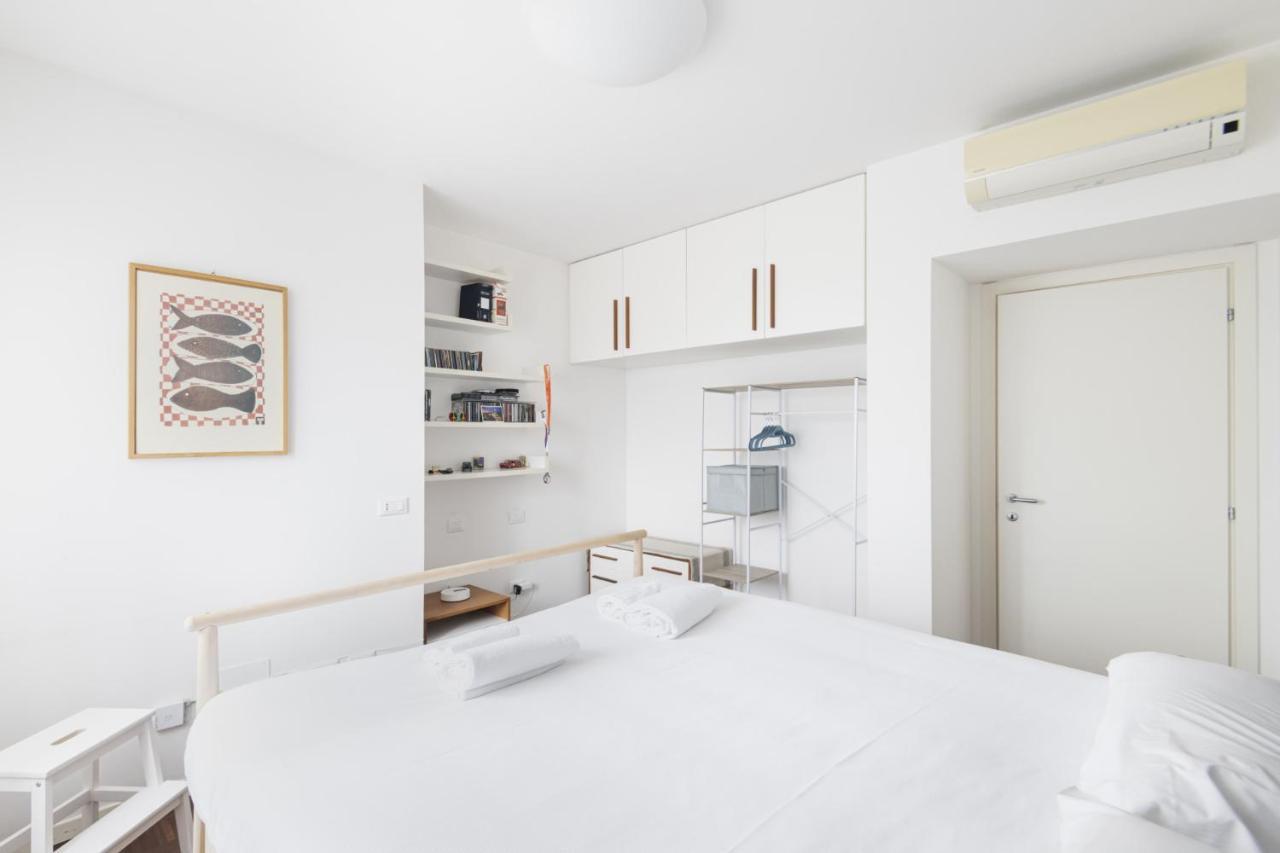 Appartement Easylife - Accogliente Dimora Con Balcone à Milan Extérieur photo